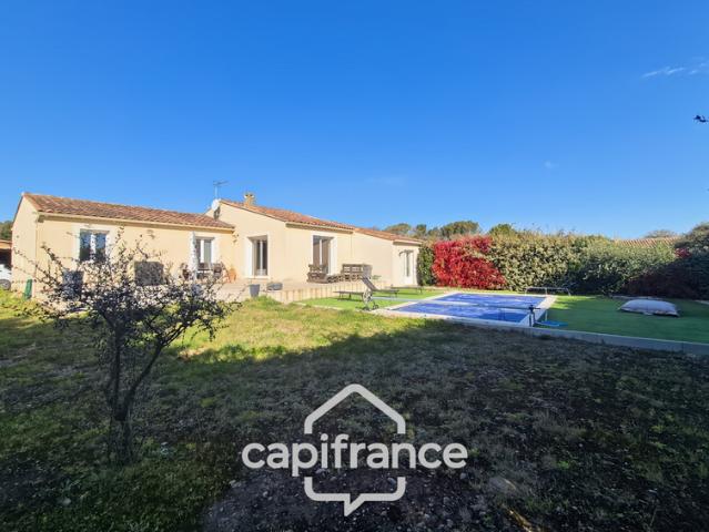Maison à vendre 5 pièces 123m ROQUEMAURE 30, piscine, sans vis à vis terrain 900m²