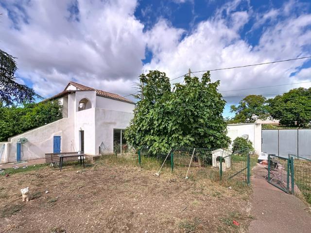 Maison à vendre 5 pièces 130m² 1500m² de terrain BEZIERS 34
