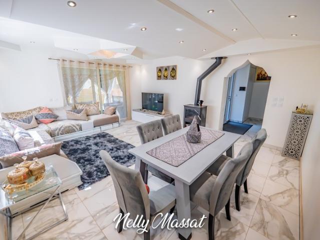 Maison à vendre 5 pièces CHAMBERY 73 4 chambres 129 M2 terrain 679 M2