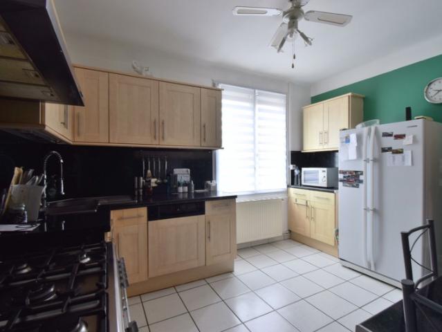 Maison à vendre 5 pièces CHARMONT 51