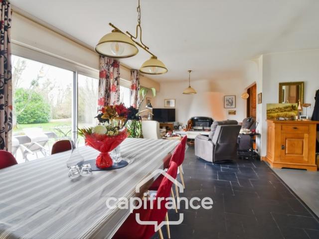 Maison à vendre 5 pièces proche de LONS LE SAUNIER 39000