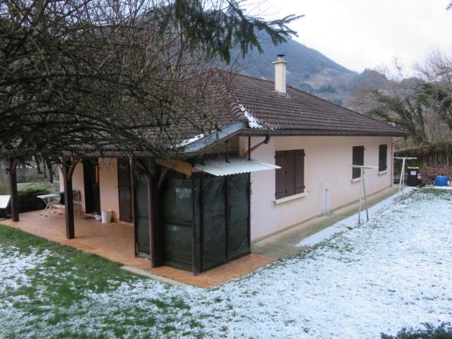 Maison à vendre 5 pièces de 135 m² sur terrain de 723 m² SAINT RAMBERT EN BUGEY 01