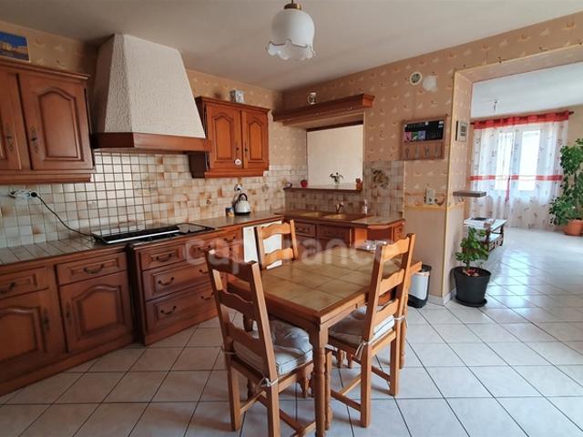 Maison à vendre 5 pièces de 150m² SAINT LOUP SUR SEMOUSE 70