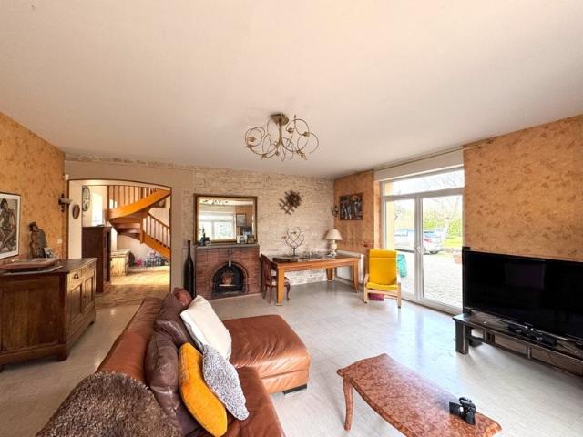 Maison à vendre 5 pièces Four 38 204m² Saint Alban de Roche