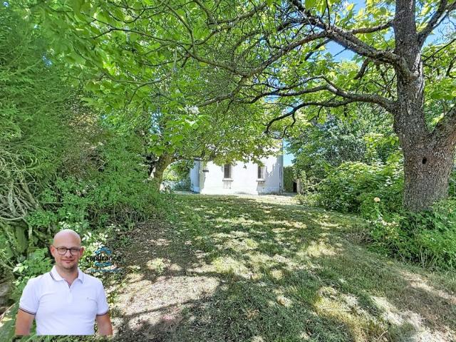 Maison à vendre 5 pièces LES ABRETS 38 sur plus de 1100m2 de terrain