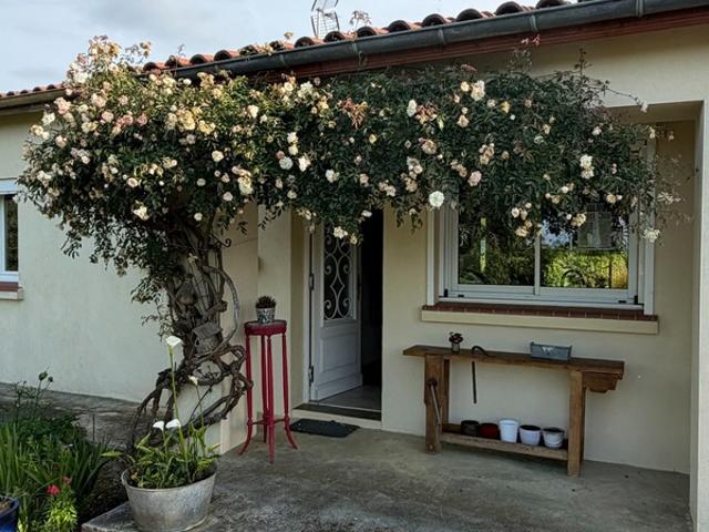 Maison à vendre 5 pièces MIRANDE 32