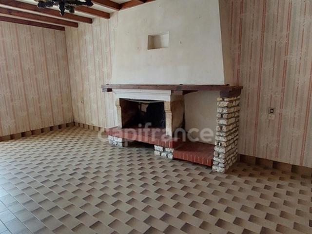Maison à vendre 5 pièces NALLIERS 85