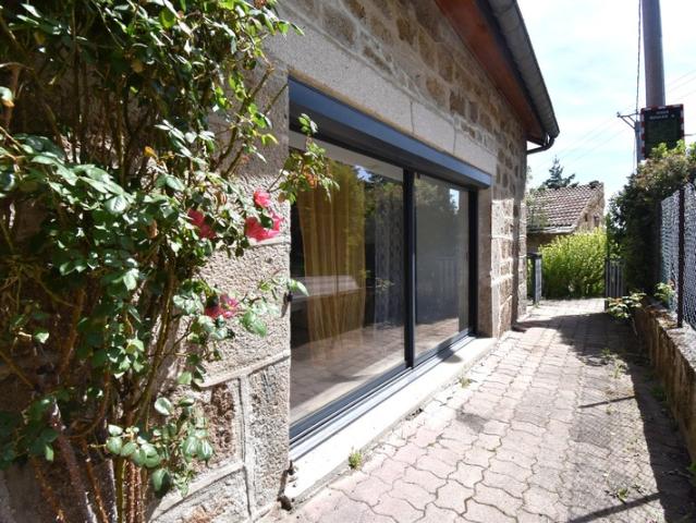 Maison à vendre 5 pièces SAINT AGREVE 07