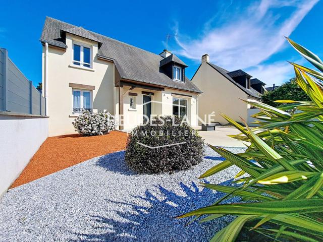 Maison à vendre 600 m mer et du centre Jullouville 50610