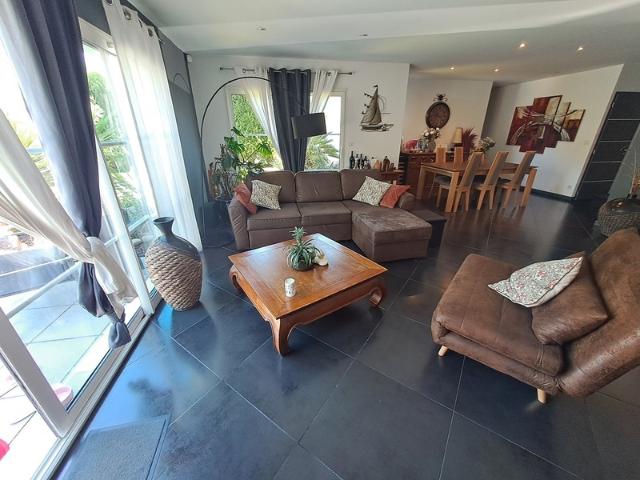 Maison à vendre 6 pièces 33