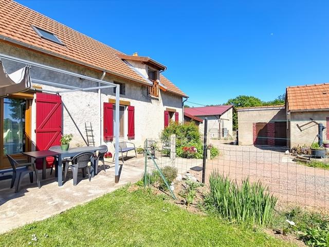 Maison à vendre 6 pièces ESPINASSE VOZELLE 03