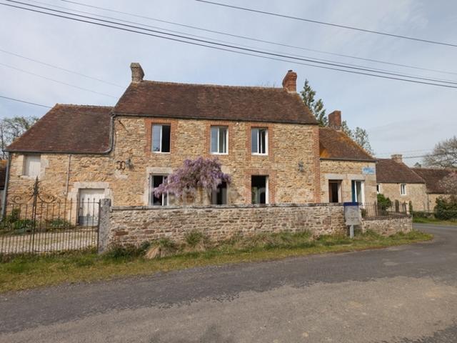 Maison en pierre 120 m² 4 chambres Terrain 4 180 m² Proche Argentan et Sées LE CERCUEIL 61 ORNE NORMANDIE