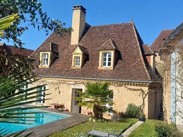 Maison à vendre 6 pièces Le Bugue 24 240m² Le bugue