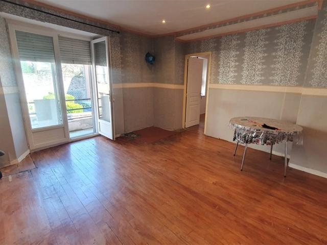 Maison à vendre 6 pièces LUXEUIL LES BAINS 70