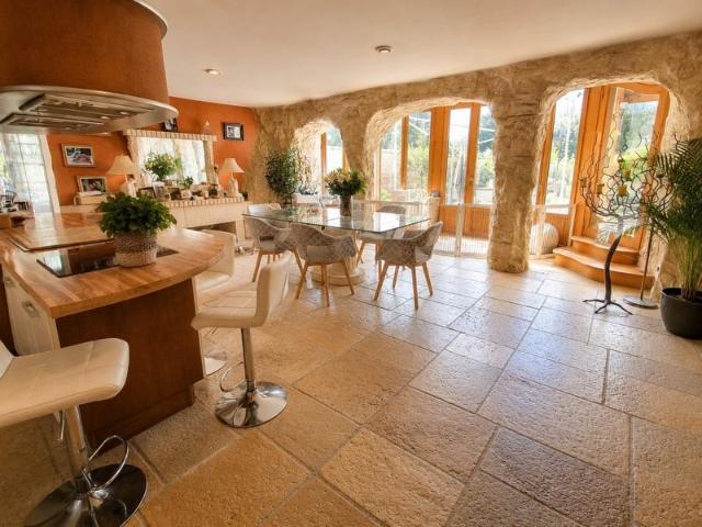 Maison à vendre 6 pièces Mirecourt 88 Maison d'EXCEPTION a. 300m² Mirecourt