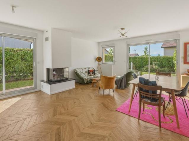 Maison à vendre 6 pièces Prevessin Moens 01 148m² Prévessin Moëns