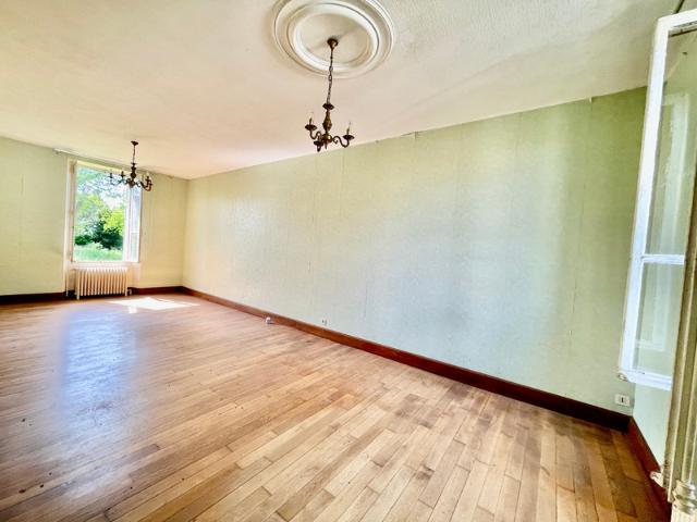 Maison à vendre 6 pièces proche de VOVES 28