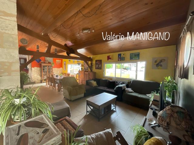 Maison à vendre 6 pièces TOCANE SAINT APRE 24