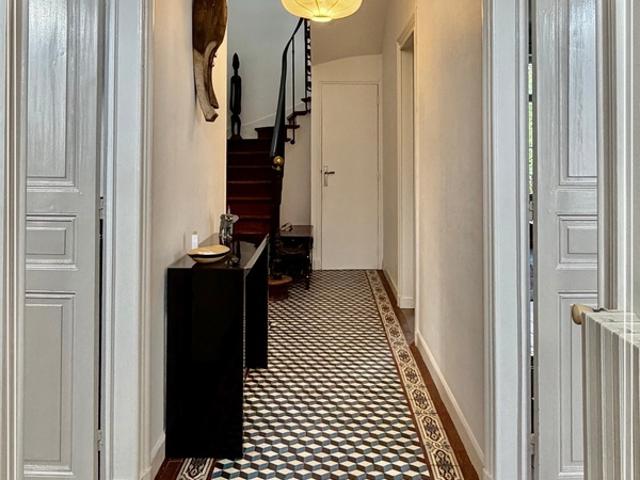 Maison à vendre 8 pièces 197m2 JOUY SUR MORIN 77 + Sous sol + Jardin + Garage