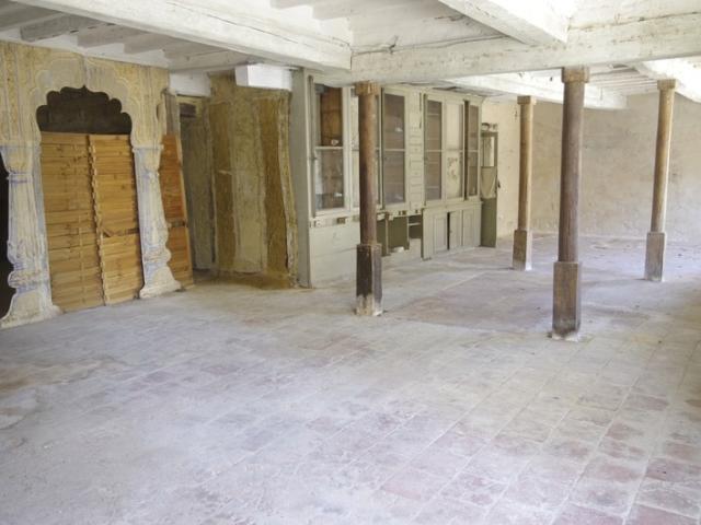 Maison à vendre 8 pièces AIGNAN 32 d'une surface de 250 m² +105 m² espace commercial ou autre