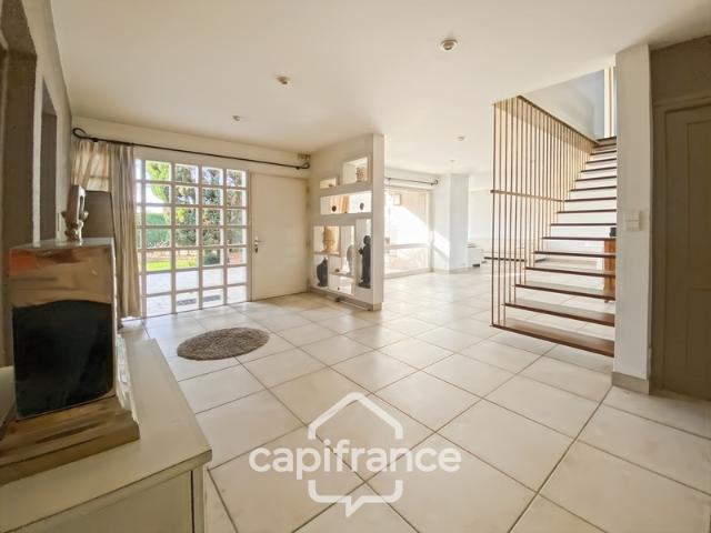 Maison à vendre 8 pièces BEAUFORT 39