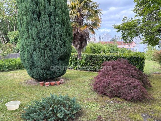 Maison à vendre 8 pièces GUERET 23