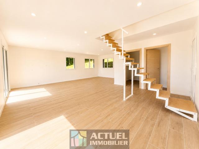 Maison à vendre 95 m2 vue lac du Bourget 3 chambres garage proche Aix les Bains