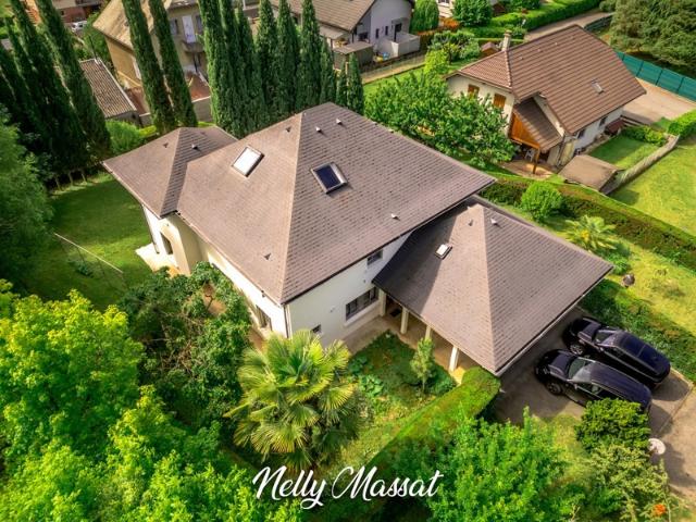 Maison à vendre 9 pièces BASSENS 73 380 M2 garage, jardin