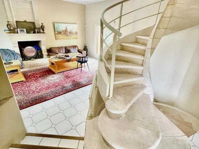 Maison à vendre 9 pièces SAINT PRIX 95