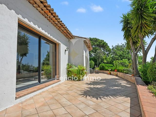 Maison à vendre Châteauneuf Grasse 157m² Châteauneuf Grasse