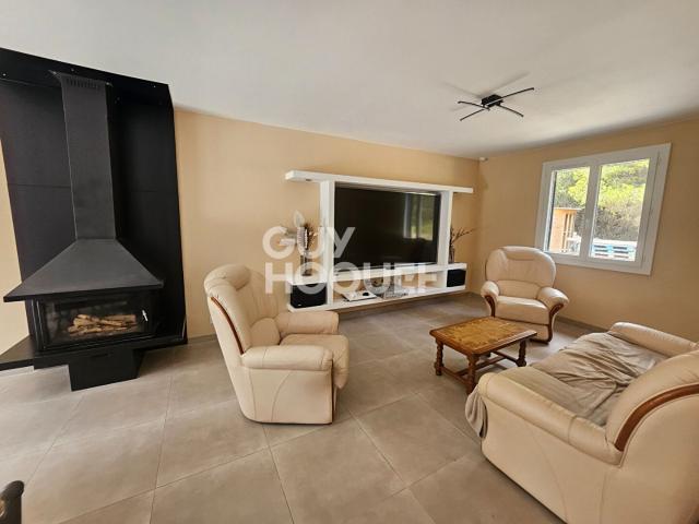 Maison à vendre à Aigues Vives Réf. V528cp 4 chambres, g. 90m² Aigues Vives