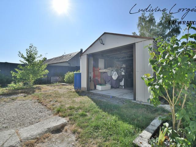 Maison à vendre à Gizy 02 5 pièces 114 m² – 3 chambres – Dépendance 47 m² – Garage –Toiture neuve – DPE D Terrain 645m2 – Exposition Sud