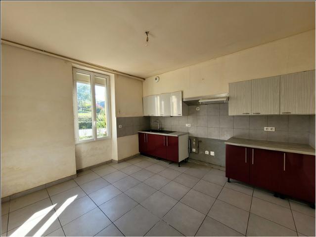 Maison à vendre à LIGARDES 32, proche Condom/Nérac/Agen