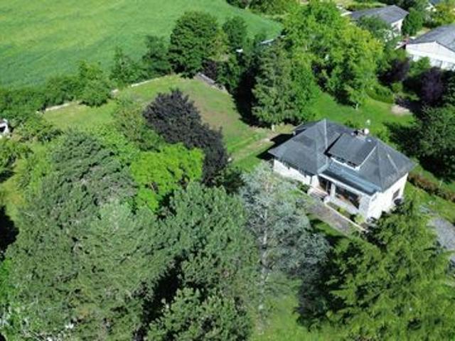 Maison à vendre à Nuces de 167m²