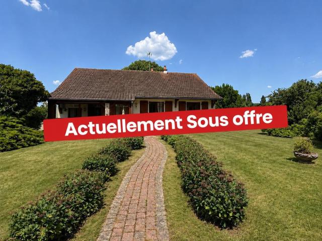 Maison à vendre à Rivière 37500