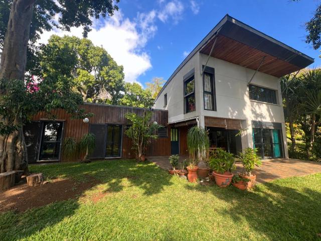 Maison à vendre à Saint Pierre 97410