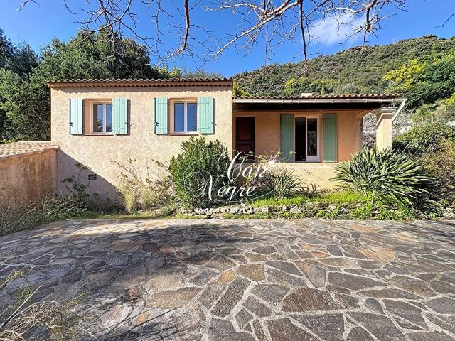 Maison à vendre au Lavandou: le bonheur à portée de main ! 89m² Le Lavandou