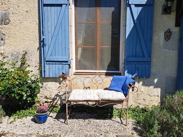 Maison à vendre avec jardin à Nérignac, Nouvelle Aquitaine