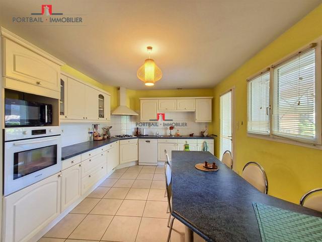 Maison à vendre Bassens 140m² Bassens