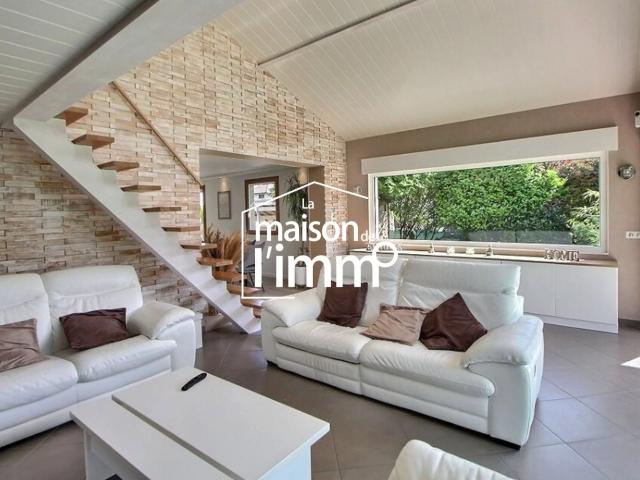 Maison A Vendre Douvaine 158m² Douvaine
