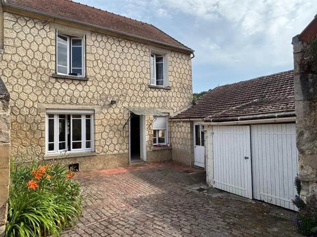 Maison à vendre dans une rue calme 98m² Béthisy Saint Pierre