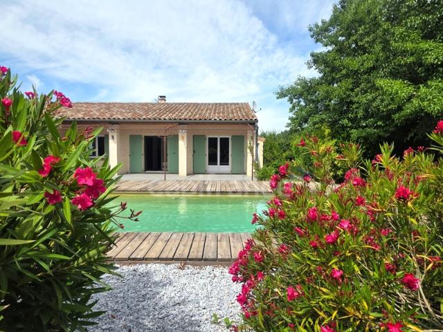 Maison à vendre de 200 m² avec piscine – Piégros la Clastre 26