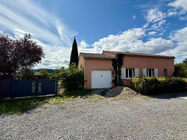 Maison À Vendre de plain pied avec piscine 126m² Rosières