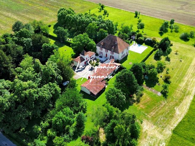 Maison à vendre Montesquieu 460m² Montesquieu