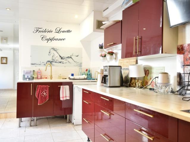 Maison à vendre MAISON ATYPIQUE DE 218 M² AU CŒUR D’UN VILLAGE CHAMPENOIS, 8 pièces MAREUIL SUR AY 51
