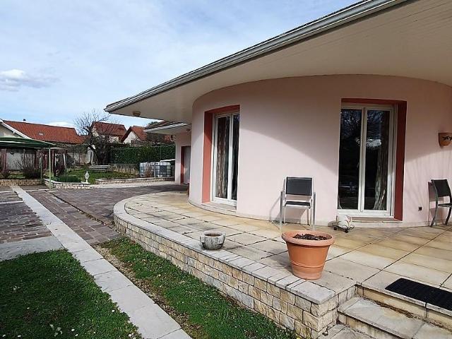 Maison à vendre, Saint Georges de Commiers, à Saint Georges de Commiers, France