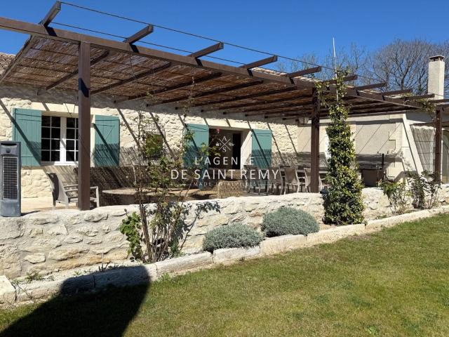 Maison à vendre Saint Rémy de Provence ? propriété avec vue. 200m² Saint Rémy de Provence
