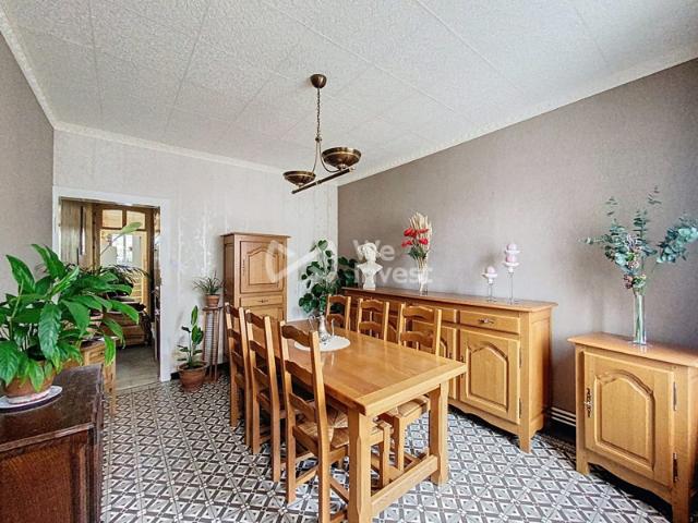 Maison 2 chambres et jardin Bon potentiel