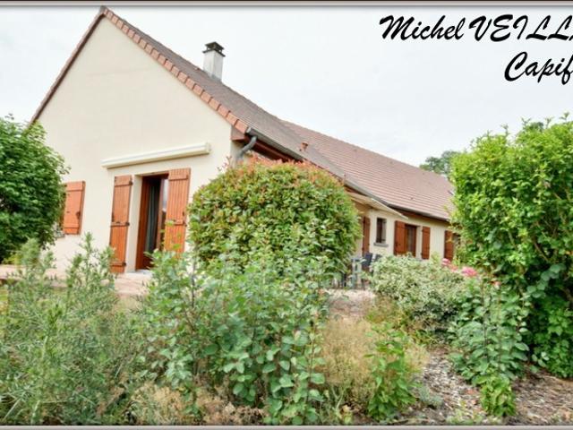 Maison à vendre plain pied 5 pièces TOULON SUR ALLIER 03, 4 chambres, garage, terrain 1315 m² arboré