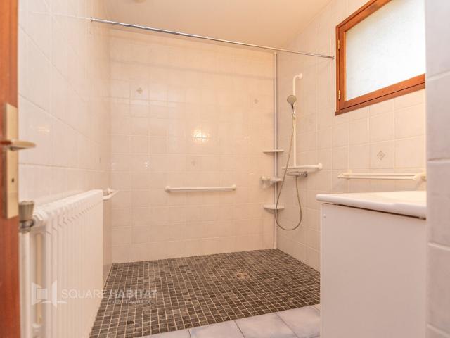 Maison a vendre quartier résidentiel Lons Le Saunier 5 pi. 101m² Lons le Saunier